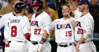 Wainwright Dominates Cuba in WBC