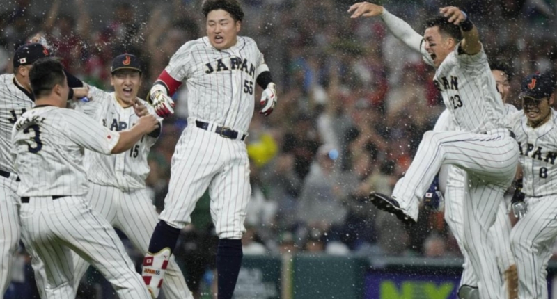Japan reaches WBC final after thrilling win.