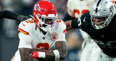Chiefs in Talks for Hopkins