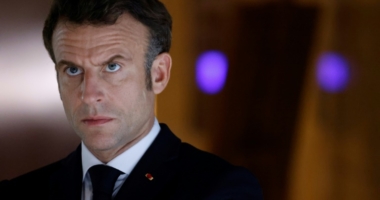 Macron's battle to unify France