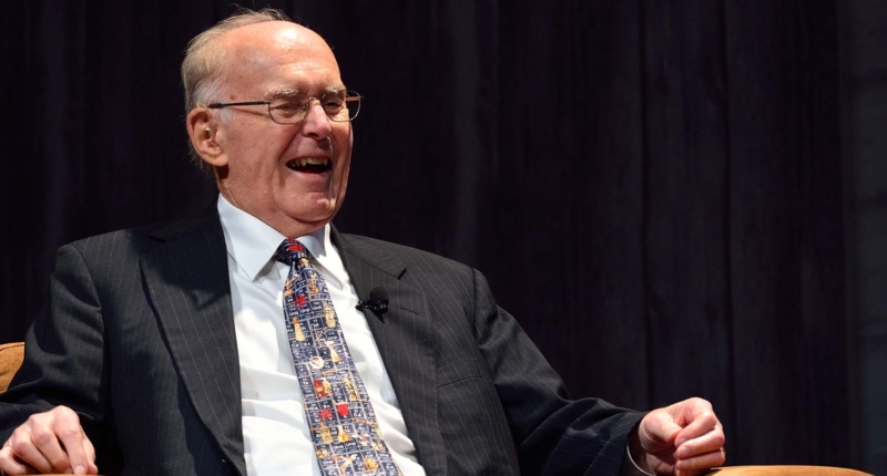 Tech Legend Gordon Moore Passes