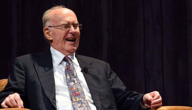 Intel Co-Founder Gordon Moore Dies at 94.