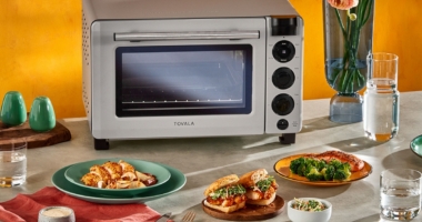 Smart Oven Cooks Perfect Meals!