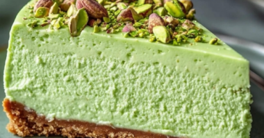 Pistachio Cheesecake Recipe: A Delicious Twist on Classic Cheesecake 5