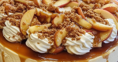 Caramel Apple Cheesecake – A Delectable Dessert Perfect for Any Occasion 1