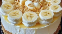 Banana Pudding Cheesecake: A Decadent Dessert That Combines Two Classics 3