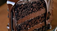 Super Moist Chocolate Cake with Glossy Ganache 3