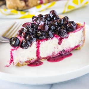 Blueberry Cheesecake Recipe – A Perfectly Creamy Dessert with Fresh Blueberries 5