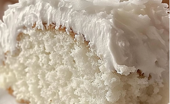 Creamy Coconut Cake: A Tropical Delight 1