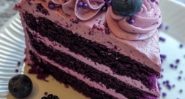 Purple Velvet Cake: A Vibrant Twist on a Classic 17