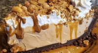 Amish Peanut Butter Cream Pie: A Slice of Heaven 3