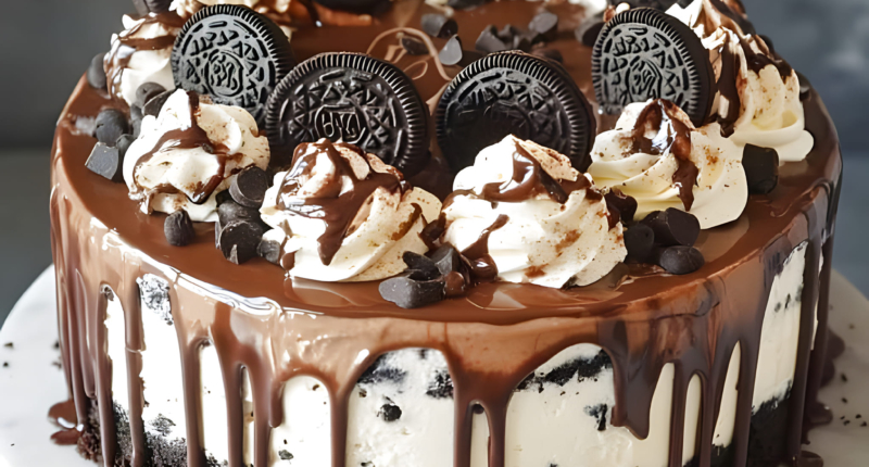 Nutella Oreo Cheesecake Drip Cake: A Decadent Dessert Delight 1