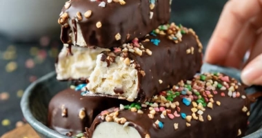 Chocolate Dipped Ice Cream Bars: A Fun and Delicious Summer Treat! 30