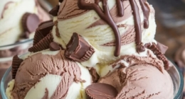 Homemade Moose Tracks Ice Cream: Creamy, Chocolatey Bliss 45