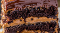 Heavenly Chocolate Peanut Butter Ooey Gooey Cake: A Decadent Delight 3