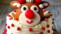 Rudolph Delight Cake: A Festive Treat for the Holidays! 3