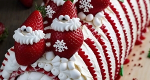 Strawberries and Cream Chantilly Log Recipe 17