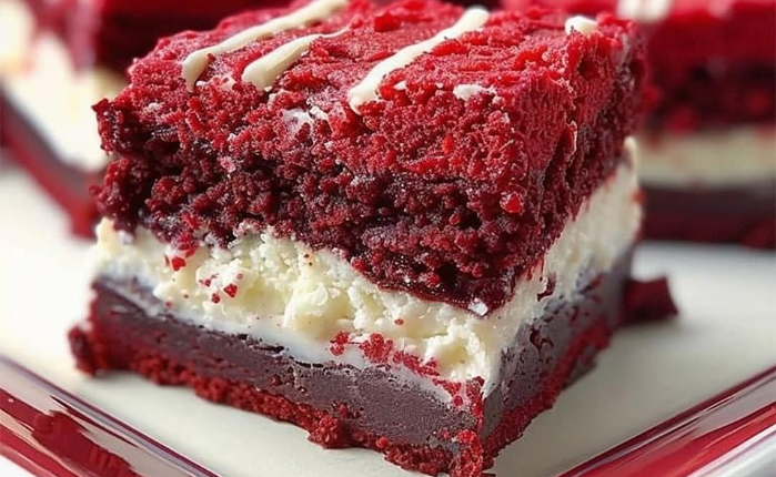 Red Velvet Cheesecake Brownies: A Dessert That Steals Hearts! 1