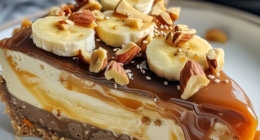 Almond Crust Banana Caramel Cheesecake: A Blissful Indulgence 34