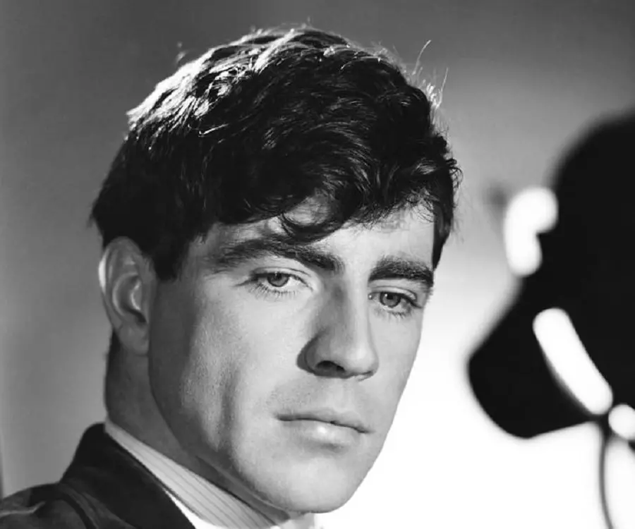 Alan Bates