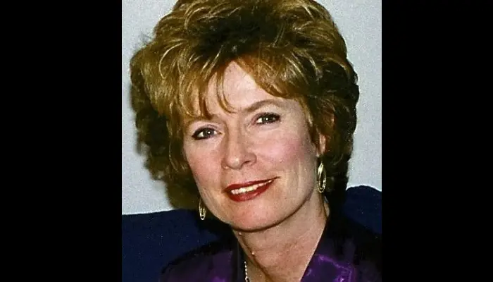 Linda Lee Cadwell