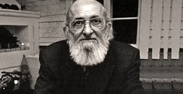 Paulo Freire