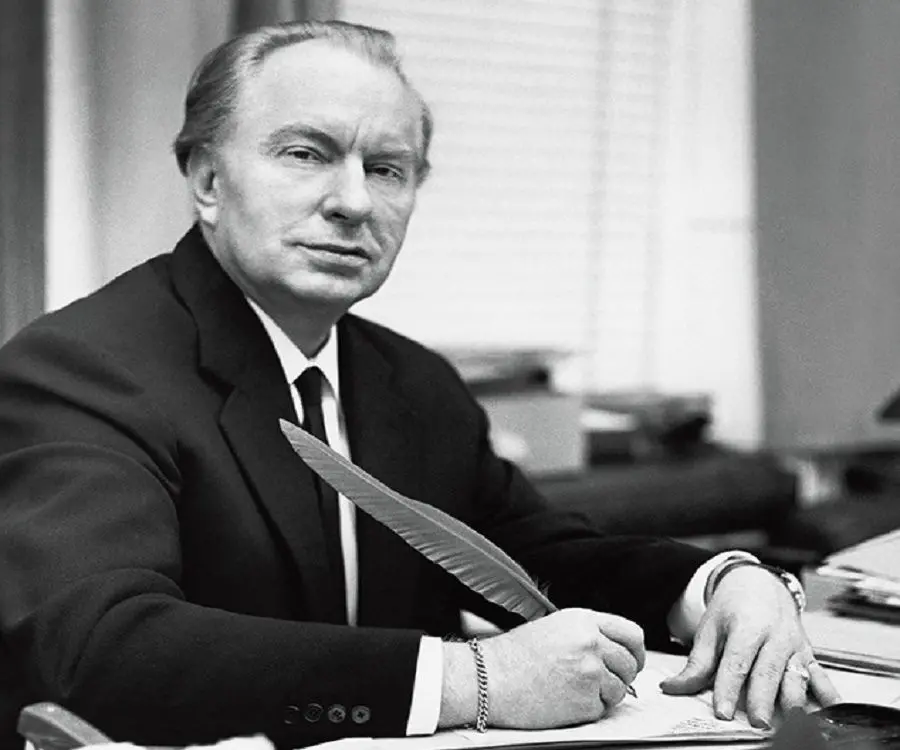 L Ron Hubbard