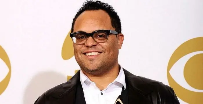 Israel Houghton